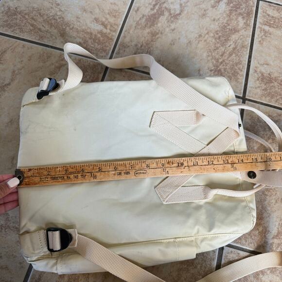 Fjallraven Kanken Backpack Ivory Cream‎ Preowned Seat Pad School Bag main image 6